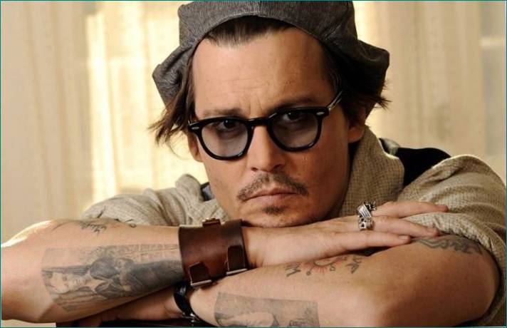 Uninvited Guest: Homeeless trængte ind i palæet af Johnny Depp, tog et bad og gjorde ham til en cocktail